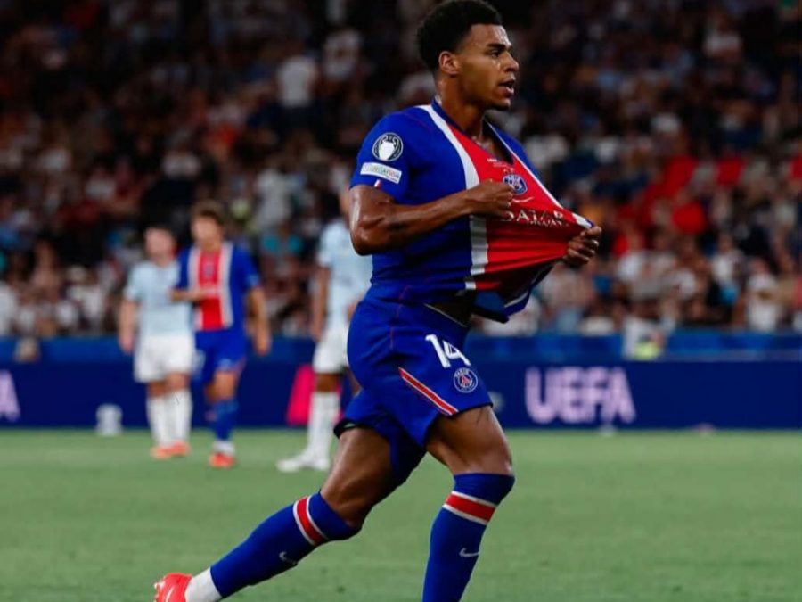 Κάτοχος και του Super Cup της UEFA η Παρί 