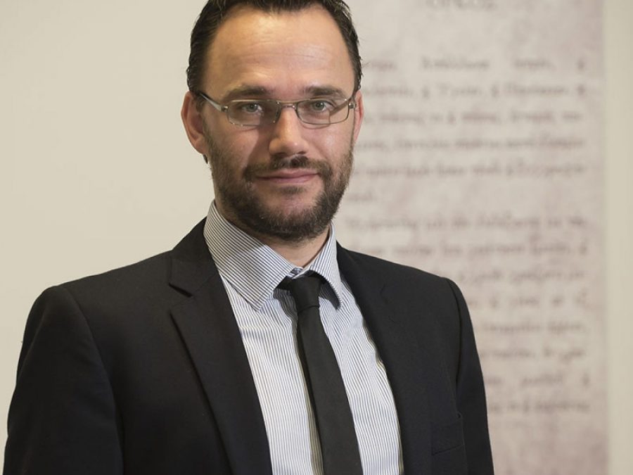 Παραμένει δίπλα στην κολύμβηση του ΠΑΣ 